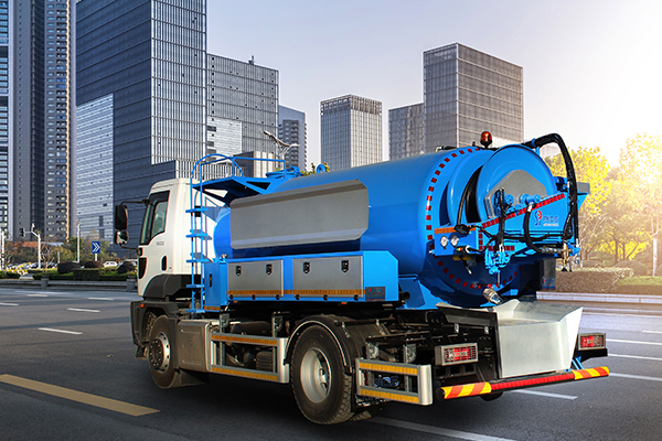 CANAL JETTING TRUCKS 